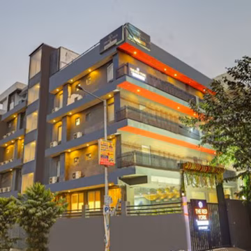 Hotel The Red York And Banquet